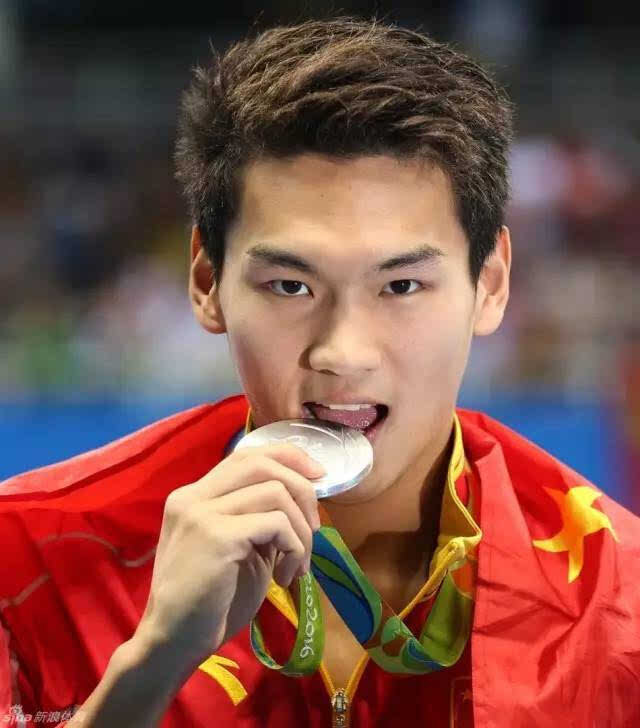 徐嘉余东京奥运会成绩，泳坛新星的闪耀时刻